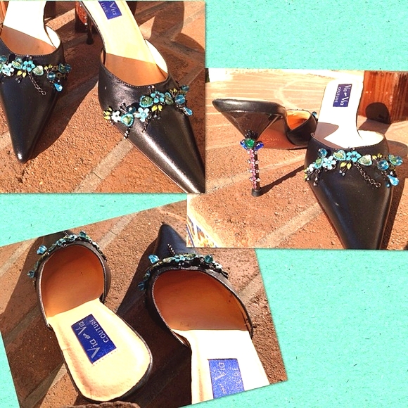 SEXY BLK LTHR MULES w/ BEADWORK & CRYSTAL ACCENTS - Picture 3 of 4